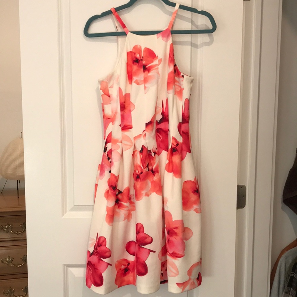 CALVIN KLEIN FLORAL DRESS